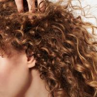 Wella Professionals Elements Renewing atjaunojoša maska 150 ml