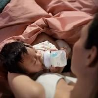 PHILIPS AVENT Natural Response pretkoliku pudelīte ar AirFree vārstu, jaundzimušā knupītis, 0m+125ml