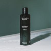 MADARA Gloss and Vibrancy šampūns 250ml