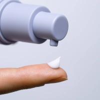 MADARA Retinol Alternative acu serums 15ml