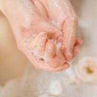 STENDERS Roze šķidrās ziepes  245 ml