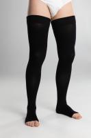 LAUMA MEDICAL Medicīnskās kompresijas garās zeķes ar gumiju,bez pirkstgala AG307 melnas,izm.3D 2.Ccl