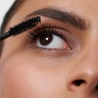 DR. HAUSCHKA Skropstu tuša apjomam 01 Black 8ml