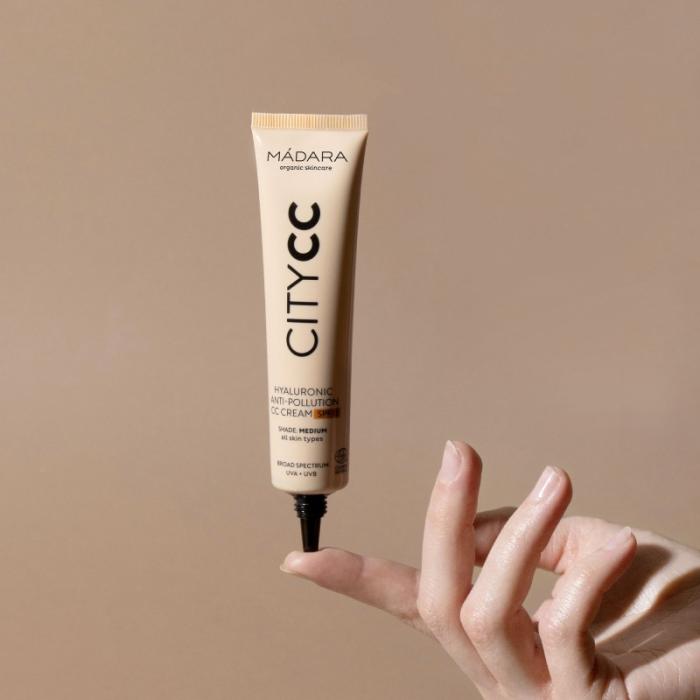 MADARA CITY CC SPF15 CC krēms Tan 40ml
