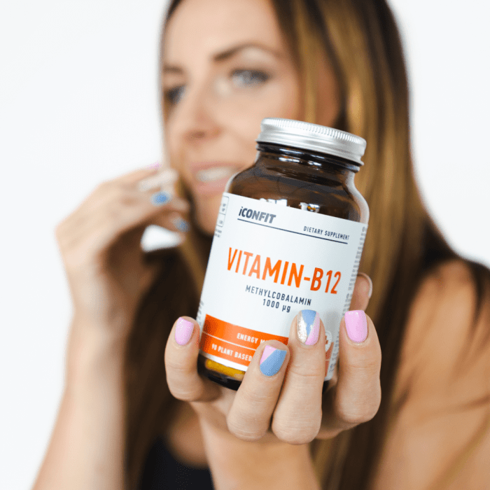 ICONFIT Vitamīns B12 kapsulas N90