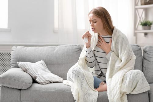 Izplatītākie pneimonijas cēloņi – kā sevi pasargāt? Skaidro speciālisti