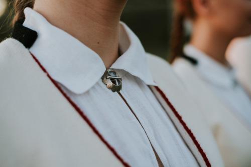 Kā parūpēties par savām balss saitēm svētku laikā? 