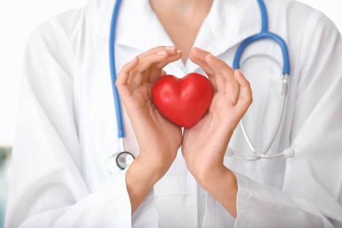 Statīnu vēsture un nozīme – stāsta farmaceite