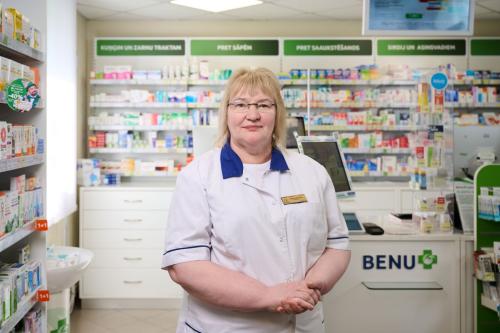 Gandarījums palīdzēt: Janīnas 45 gadi farmācijā