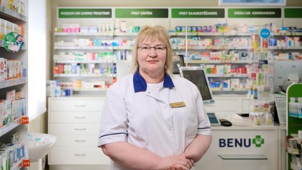 Gandarījums palīdzēt: Janīnas 45 gadi farmācijā