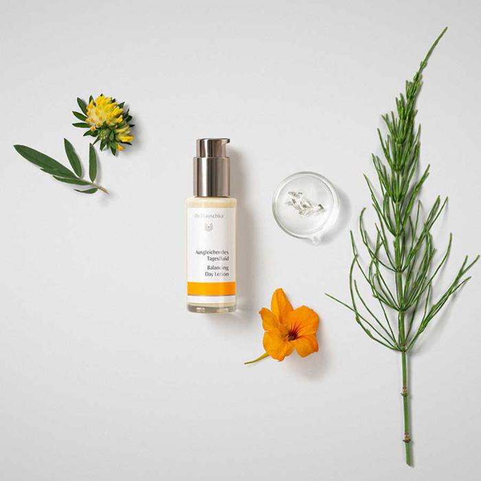 DR.HAUSCHKA Balancing Day Lotion - līdzsvarojošs dienas losjons 50 ml
