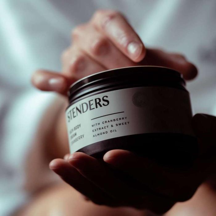 STENDERS Dzērvene ķermeņa krēms 200 g