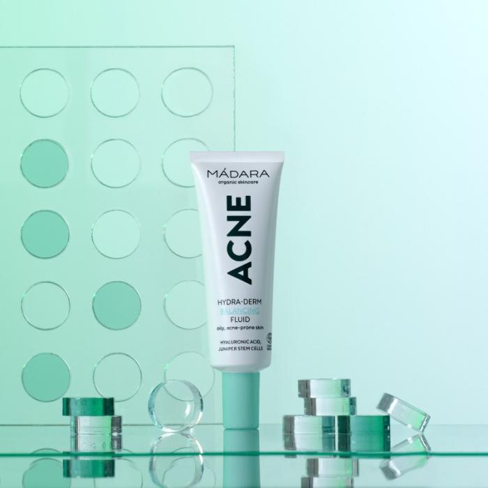 MADARA Acne Hydra-Derm līdzsvarojošs fluīds 40ml