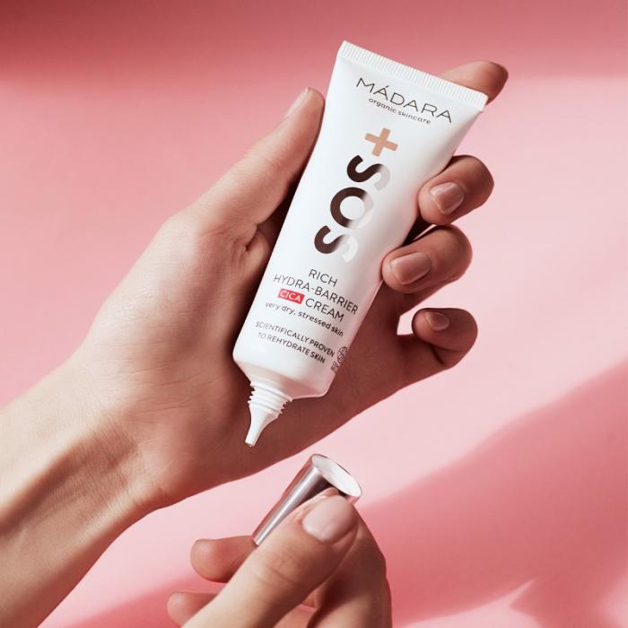 MADARA SOS Rich Hydra-Barrier CICA krēms 40ml