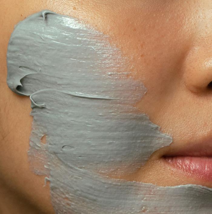 MADARA Peel Creamy Clay pīlinga sejas maska 60ml