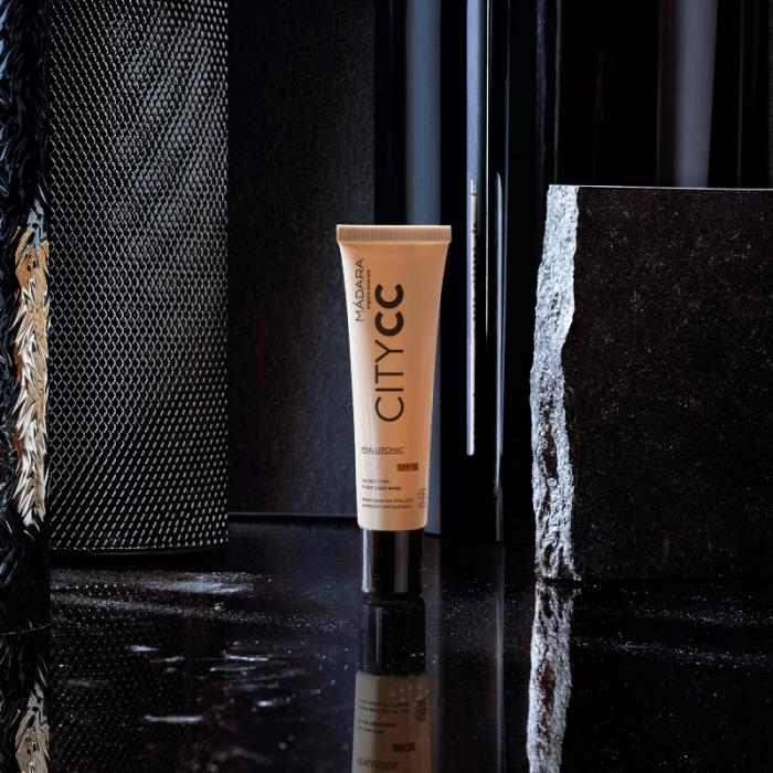 MADARA CITY CC SPF15 CC krēms Medium 40ml