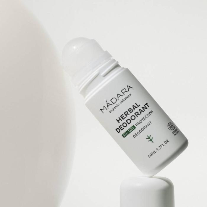 MADARA Herbal Augu un ziedu dezodorants 50ml