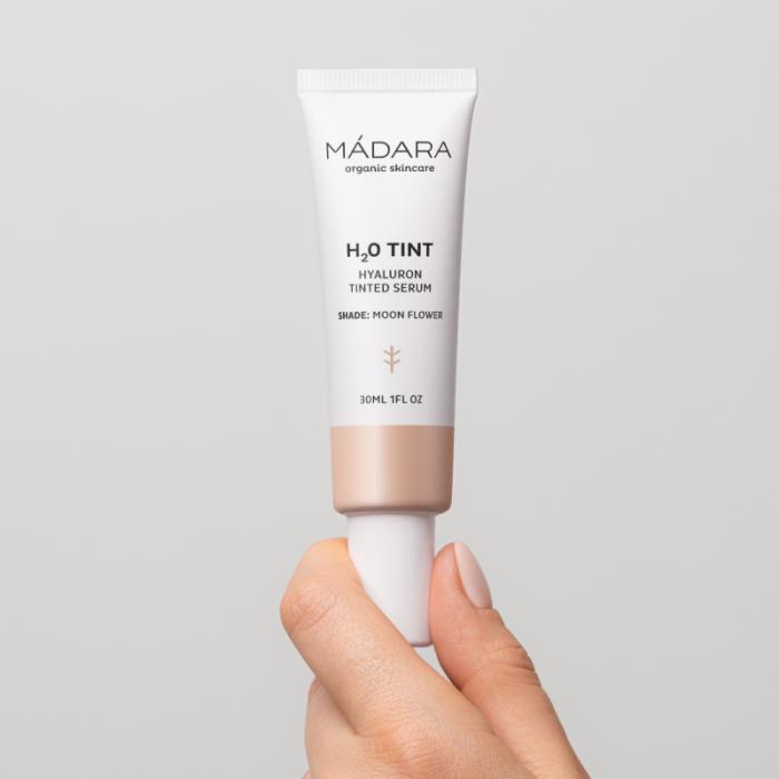 MADARA H2O tonējošs serums ar hialuronskābi, #2 MOON FLOWER 30ml