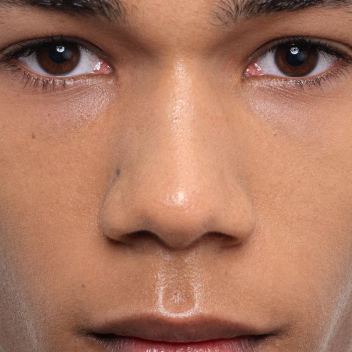 MADARA H2O tonējošs serums ar hialuronskābi, #4 WILD FLOWER 30ml