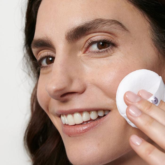 DR. HAUSCHKA Birstošais pūderis 00 Translucent 12g