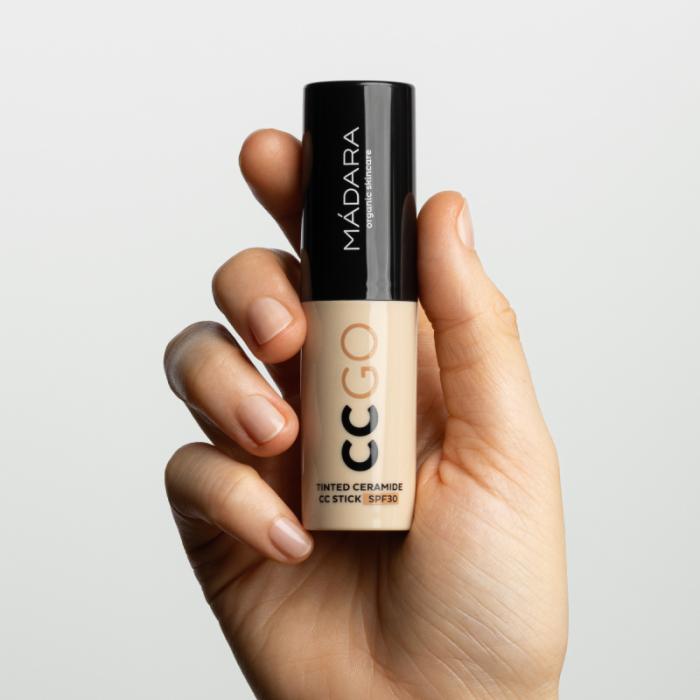 MADARA CC GO SPF30 toni koriģējošs zīmulis ar keramīdiem, #40 SAND 13g