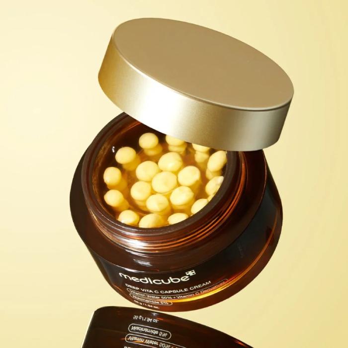 MEDICUBE Deep Vita C Capsule krēms 55 g