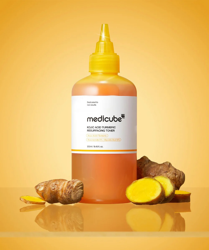 MEDICUBE Kojic Acid Turmeric Resurfacing sejas toniks 250ml